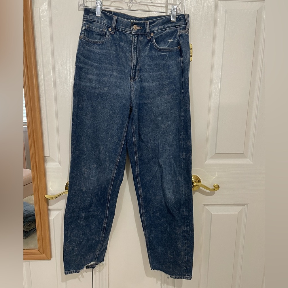 American Eagle Mom Jeans